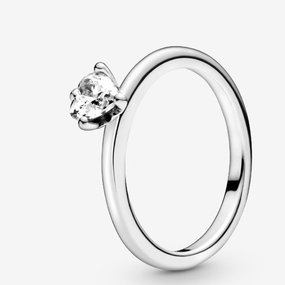 Pandora Clear Heart Solitaire Ring